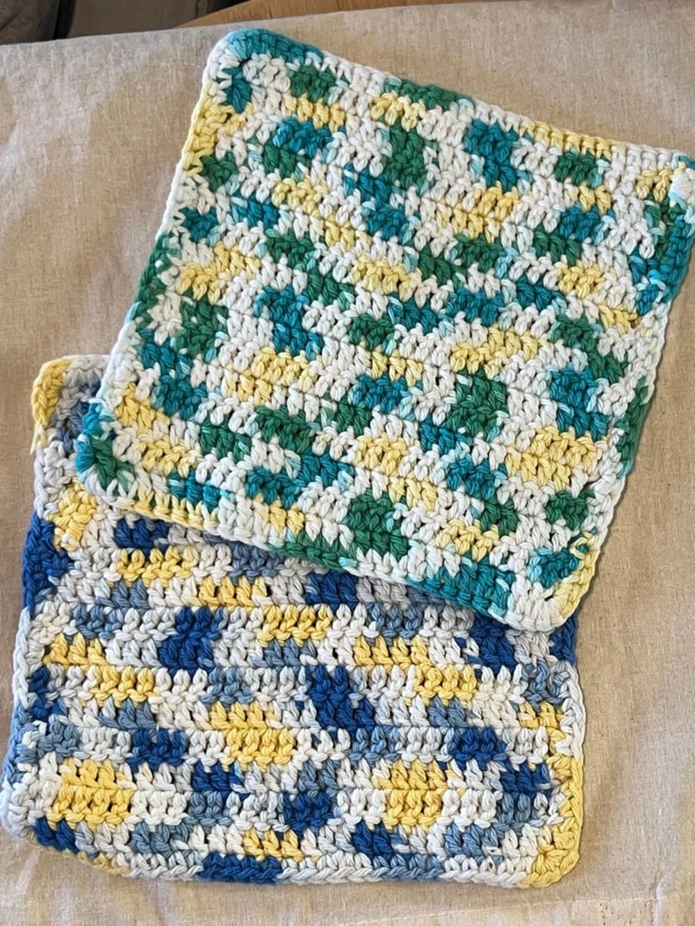 Crochet Wash Cloth Dish cloths - Blue, Green, Yellow, White set of 2
